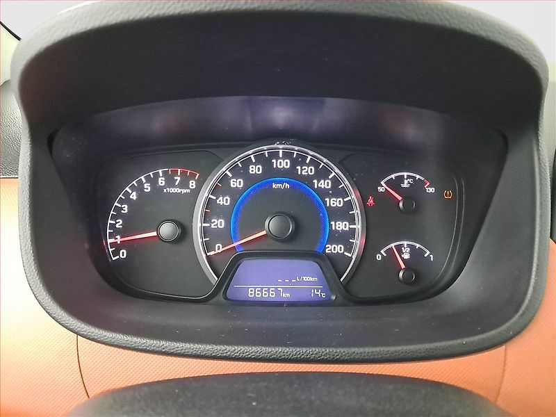Hyundai i10 (2014) 1.0, ČR,1.maj, Serv.kniha - fotka 11 z 14