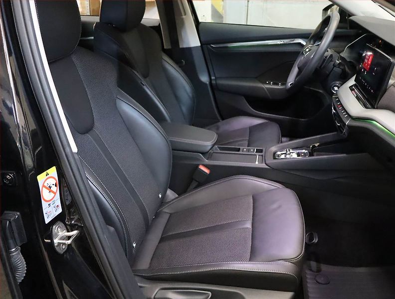 Škoda Octavia (2023) 2.0 TDI - fotka 9 z 25
