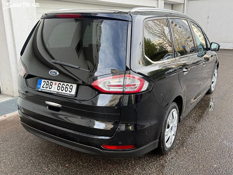 Ford Galaxy (2016) 2.0TDCI 132Kw Aut 4x4 7míst - fotka 6 z 24