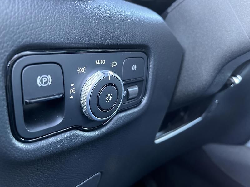 Mercedes-Benz Vito 119 CDI 4x4 Tourer SELECT - fotka 12 z 19