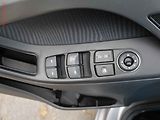 Hyundai Elantra (2011) 1.6i 16V, ČR, AC, tempo - náhled 14