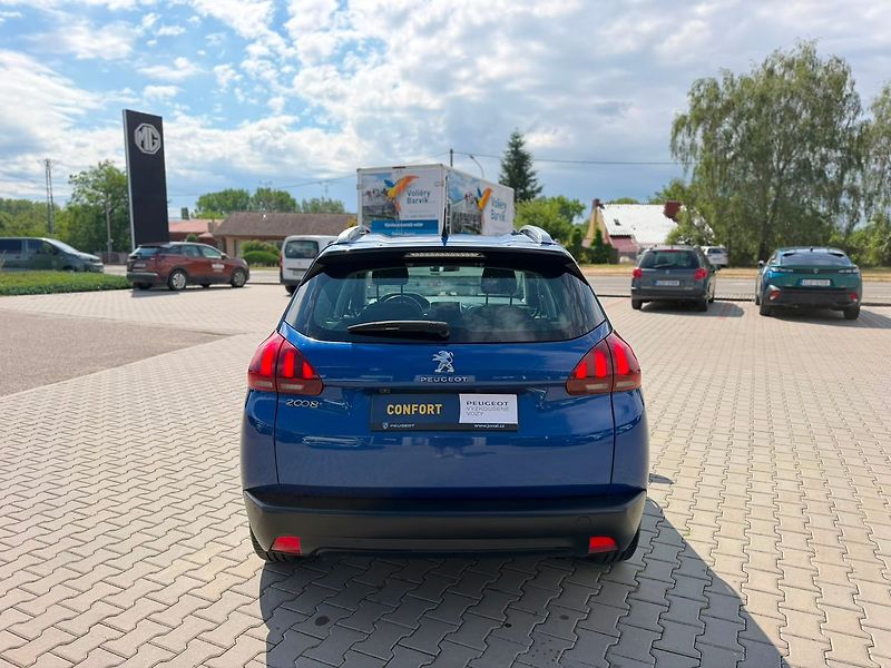 Peugeot 2008 Active 1.2PT 82 - fotka 16 z 26