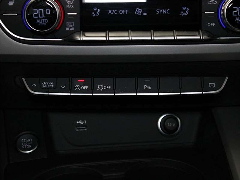 Audi A5 2,0 40TDi S-Line 55tkm. ČR - fotka 16 z 27