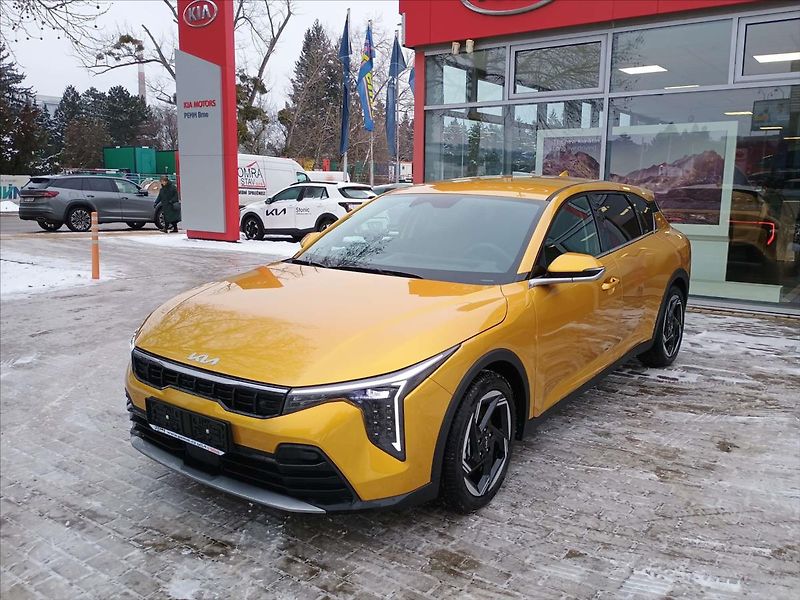 Kia K4 (2026) 1.6 T-GDi GPF 7DCT TOP 132 KW - fotka 4 z 7