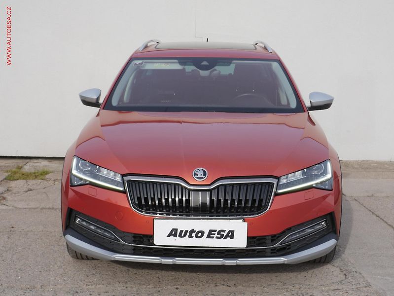 Škoda Superb (2019) 2.0 TSi 4x4, 2.maj,ČR, Scout - fotka 2 z 24