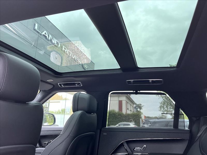 Land Rover Range Rover Sport (2026) 3,0 Dynamic SE D300 AWD - fotka 17 z 20