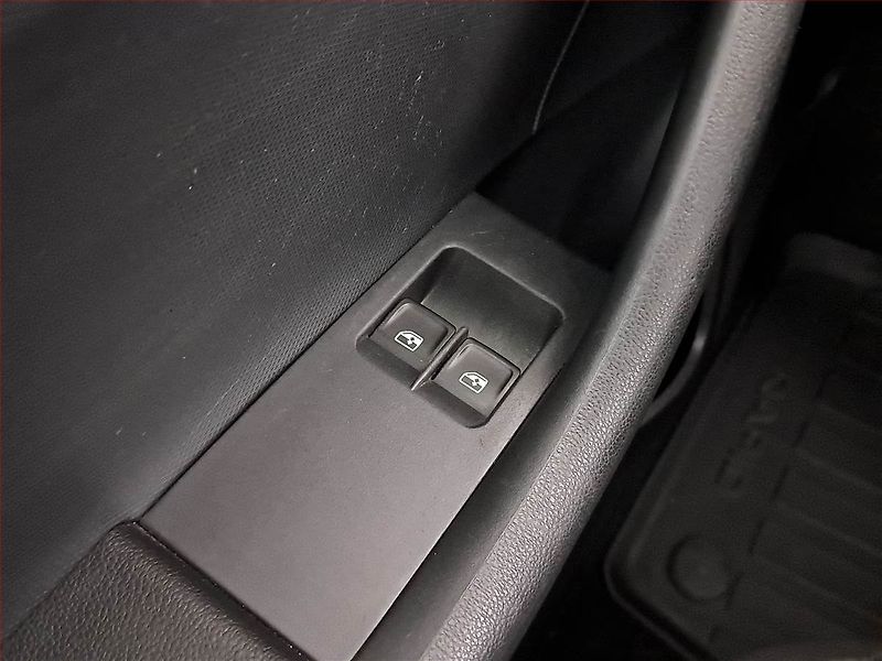 Škoda Rapid (2017) 1.4 TDI - fotka 17 z 17