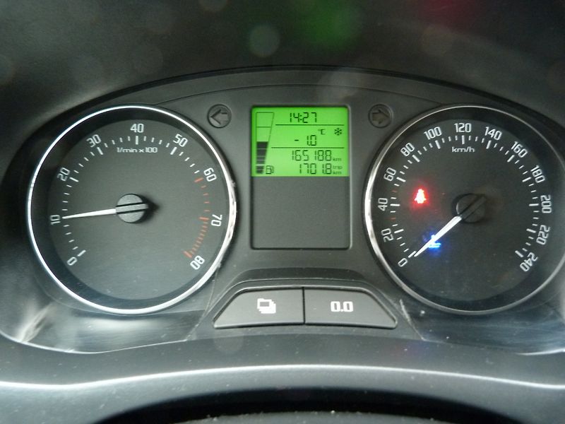 Škoda Fabia 1.2 Tsi - fotka 12 z 19