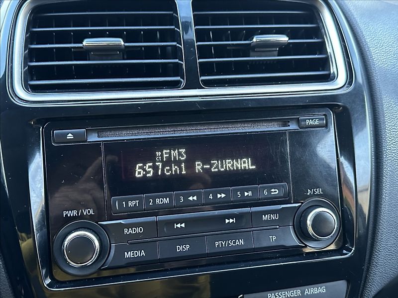 Mitsubishi ASX 1,6 117PS  Invite+ Audio - fotka 31 z 49