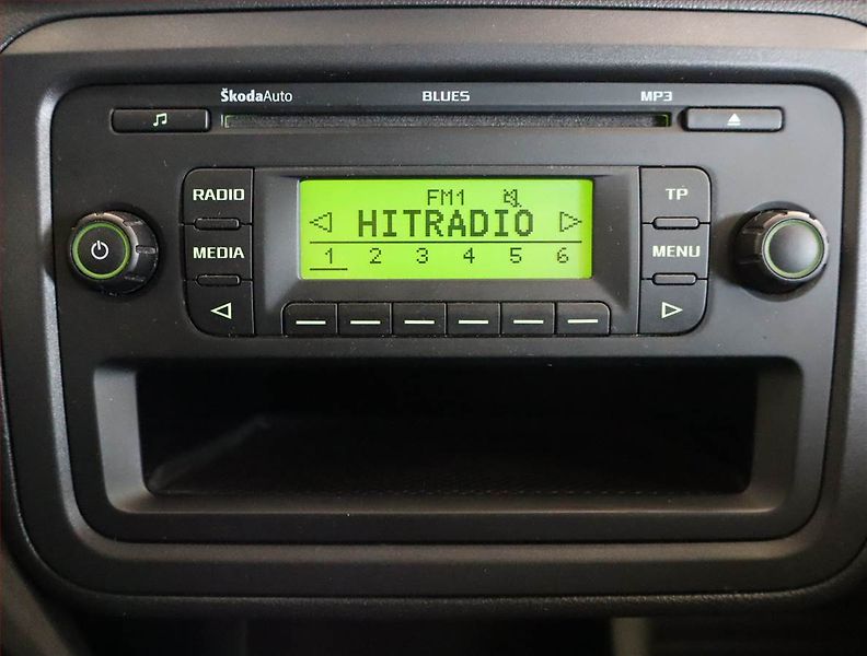 Škoda Fabia (2012) Ambiente 1.2 TSI, Eko.zaplacen - fotka 12 z 18