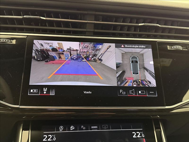 Audi Q8 3,0 50 TDI tiptronic quattro S - fotka 27 z 42