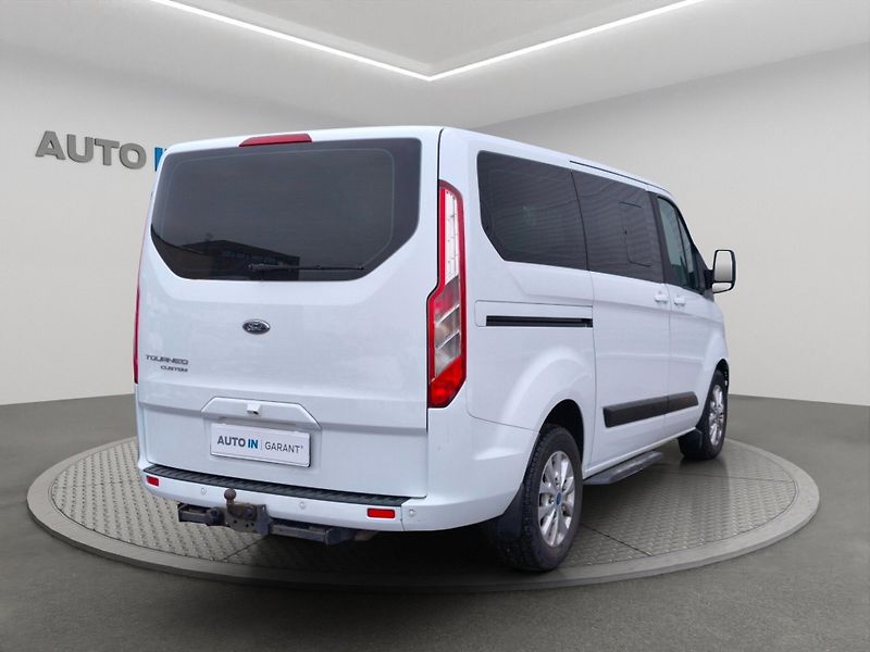 Ford Tourneo Custom (2020) 2.0 TDCi , ČR, tažné, 1. maj. - fotka 5 z 29