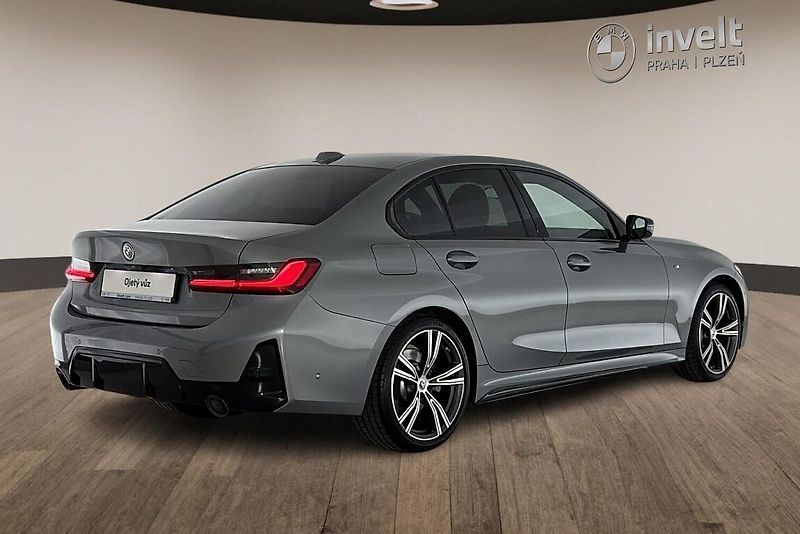 BMW Řada 3 řady 3 | 330d xDrive - fotka 3 z 27