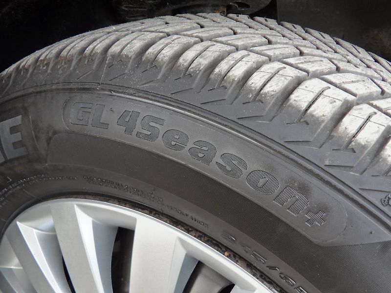 Peugeot Rifter 1.5 BlueHDI Active ČR 5míst - fotka 27 z 29