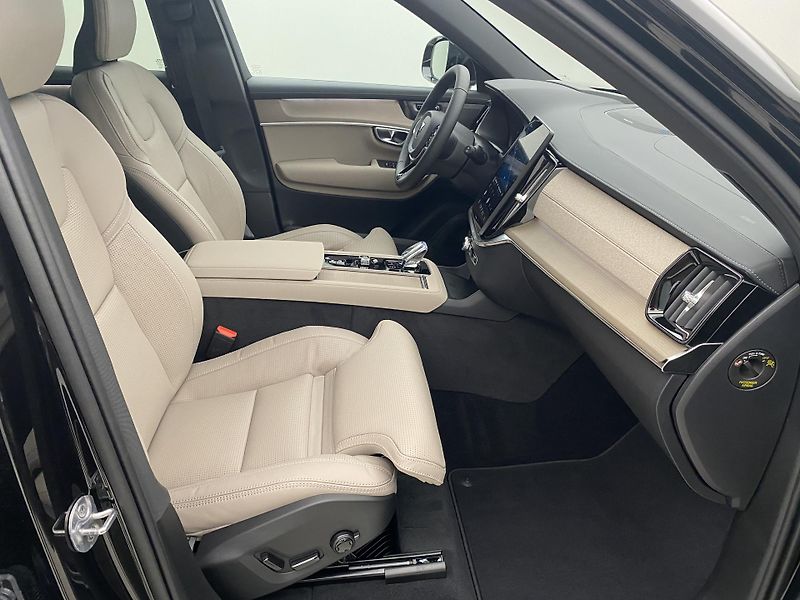 Volvo XC90 (2026) T8 AWD RECHARGE BRIGHT PLUS 7m - fotka 25 z 55