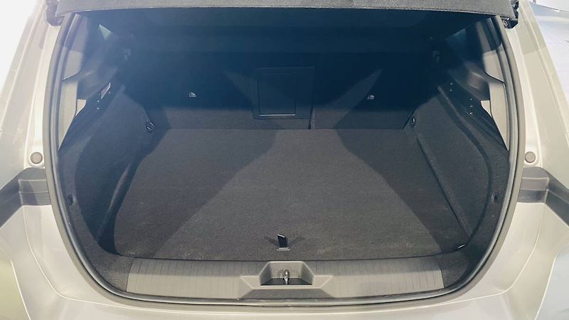 Opel Astra Elegance HB 1.6 PHEV 132kW/180 - fotka 21 z 28