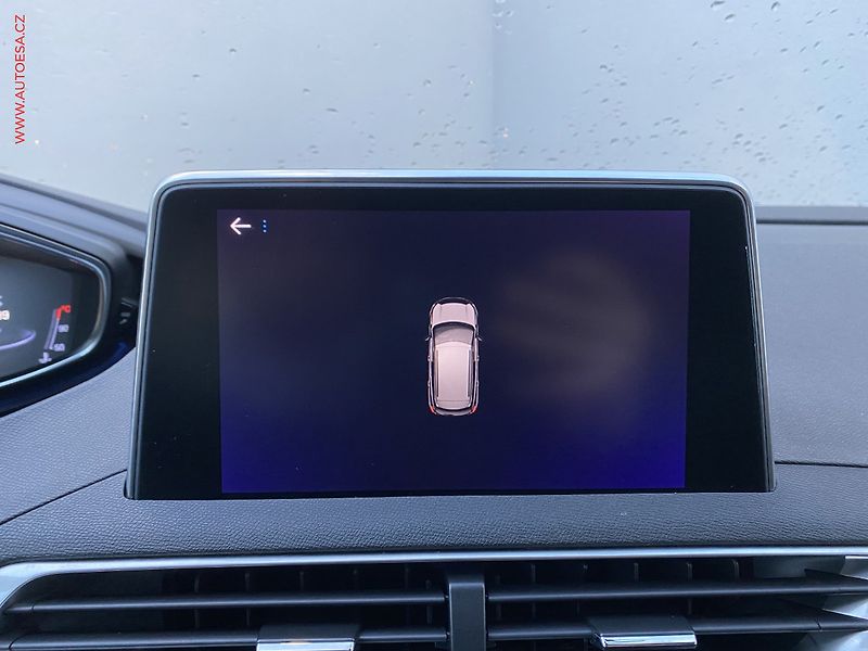 Peugeot 3008 (2018) 1.2PT, 1.maj,ČR, AT, TZ - fotka 17 z 18