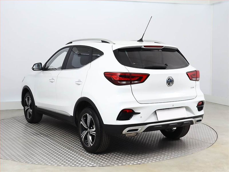 MG ZS (2023) Essential 1.5, Serv.kniha - fotka 4 z 14