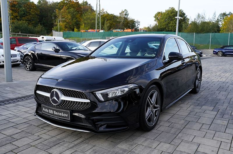 Mercedes-Benz Třídy A A 180d AMG/7AT/kůže/Designo/ČR - fotka 2 z 37
