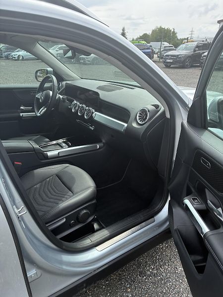Mercedes-Benz GLB (2024) 200d  - fotka 6 z 14