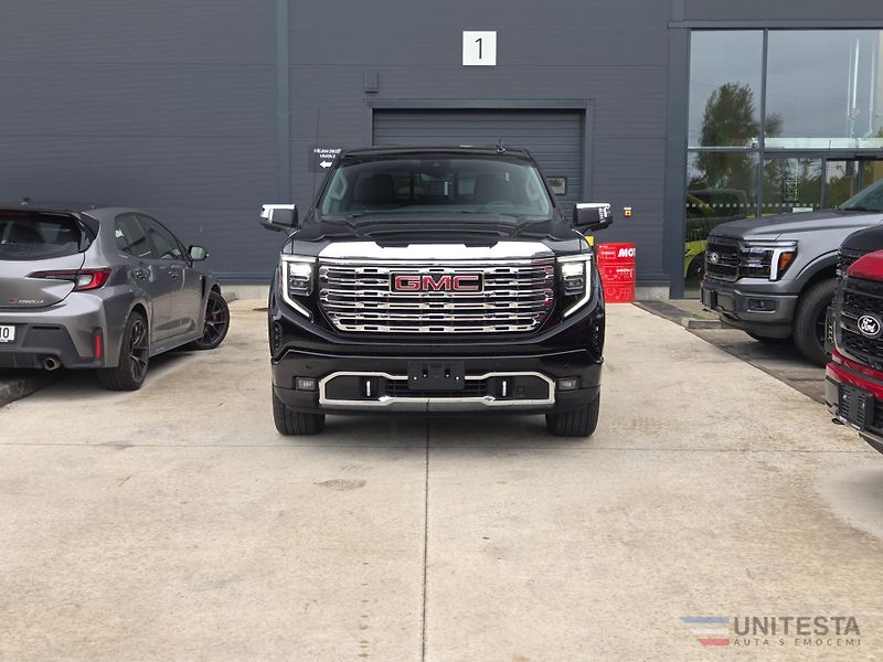 GMC Sierra (2026) GMC SIERRA DENALI DURAMAX - fotka 2 z 12