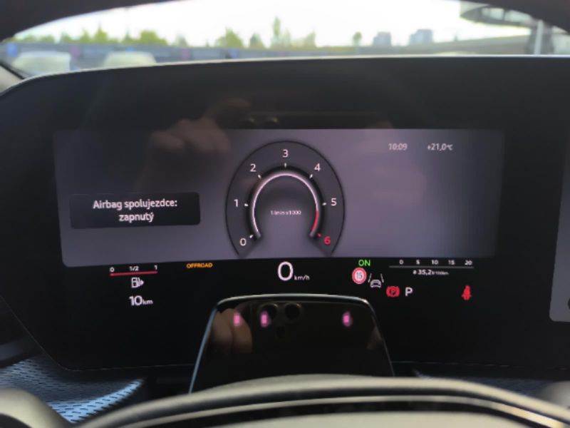 Audi Q5 2.0 TDi Quattro - fotka 11 z 27
