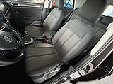 Volkswagen T-Roc 1,5   TSI 110kW,STYLE,TAŽNÉ - náhled 22