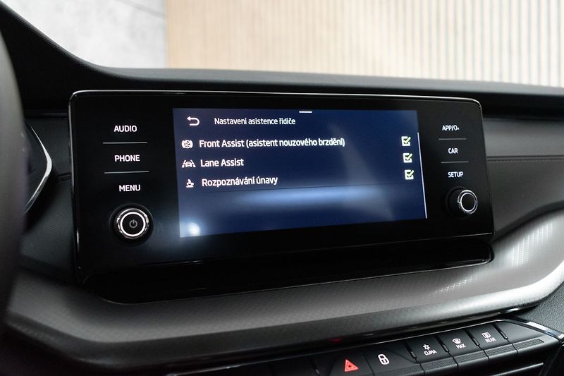Škoda Octavia 2.0 TDI AMBITION+*DPH*ČR 1.MAJ - fotka 27 z 37