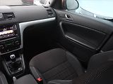 Škoda Yeti (2011) 2.0 TDI, Navi, Xenony - náhled 8