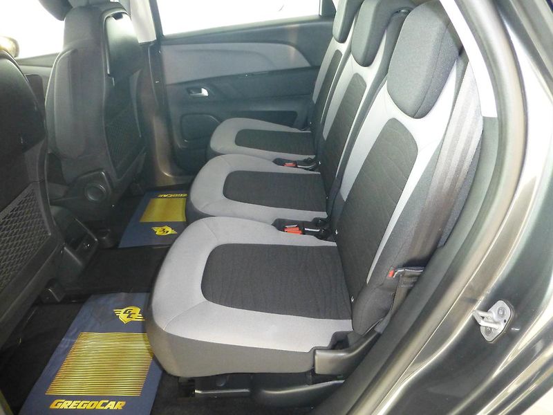 Citroën C4 Picasso (2016) 1.6HDI-88KW*PARK.S**NAVIG**ALU - fotka 14 z 27