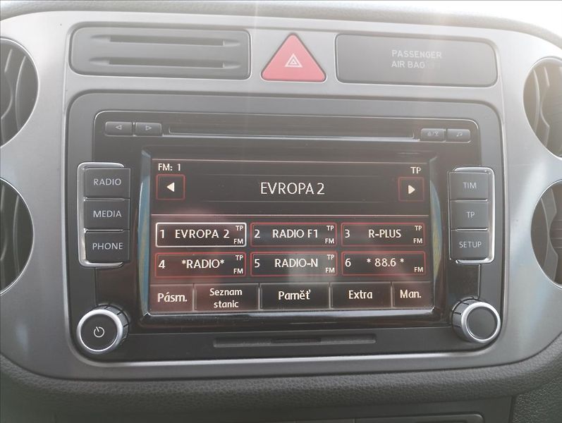 Volkswagen Tiguan 2,0 TDi 103KW 4X4 - fotka 13 z 18