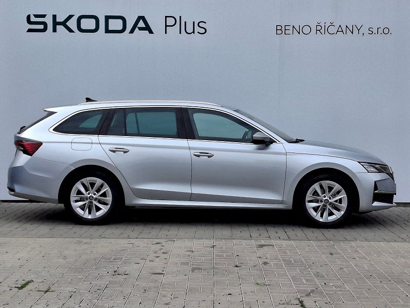 Škoda Octavia (2025) Combi Top Selection 1,5TSi 110 - fotka 12 z 33