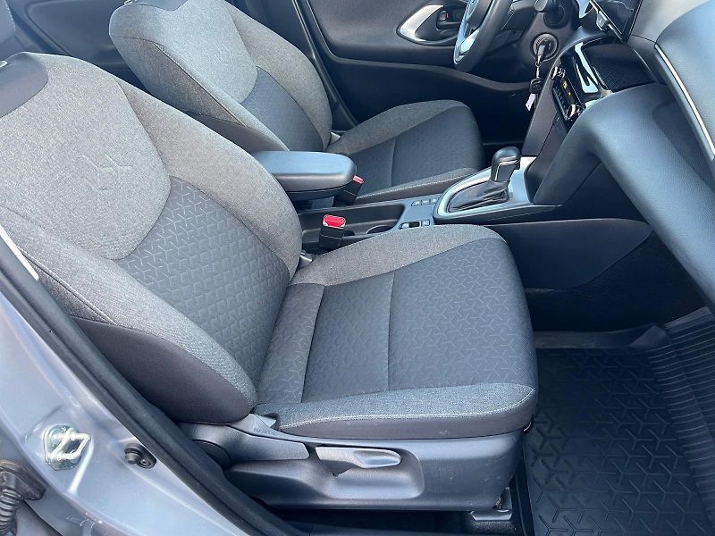 Toyota Yaris Cross (2023) HYBRID 1.5 85kW e-CVT C/T CZ  - fotka 15 z 21