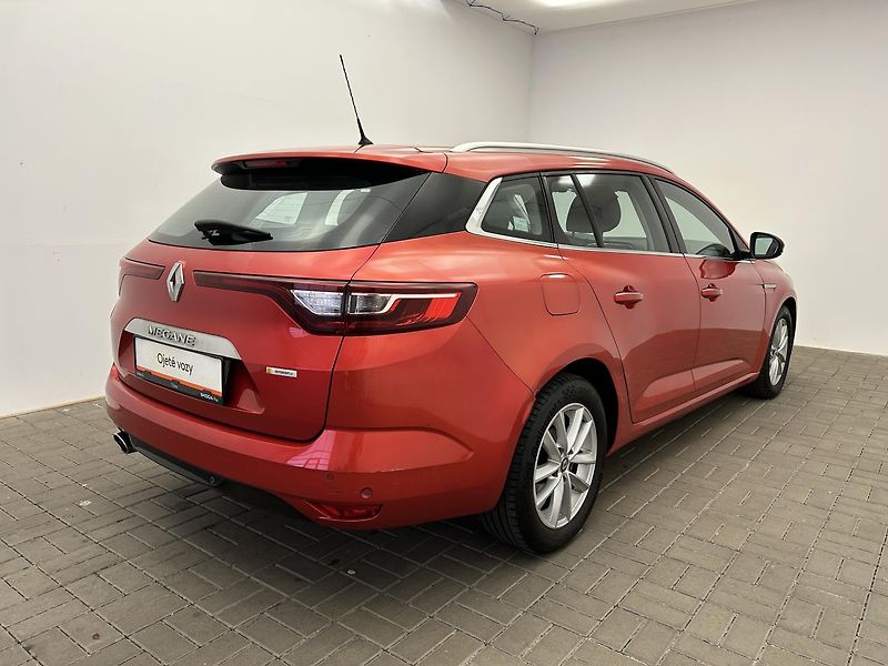 Renault Mégane 1.2 TCe - fotka 2 z 28