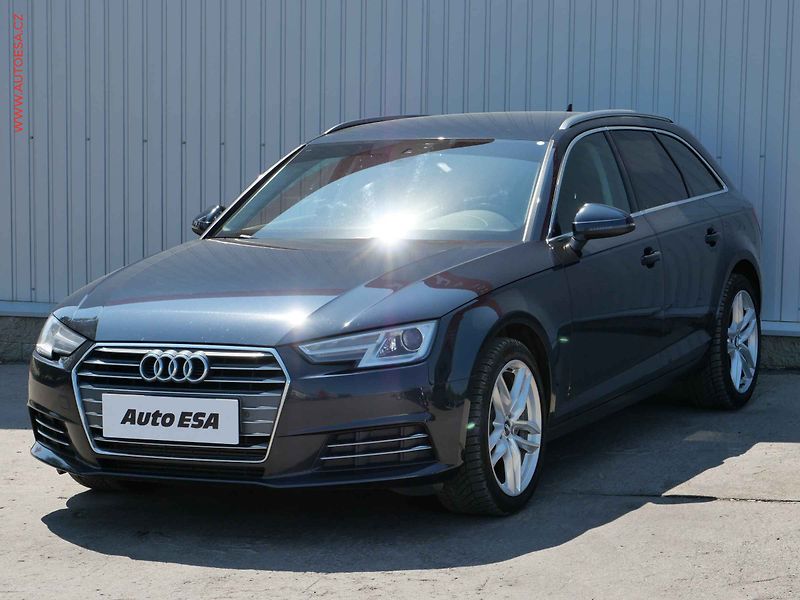 Audi A4 (2018) 3.0 TDi, servis.kniha, AT - fotka 3 z 24