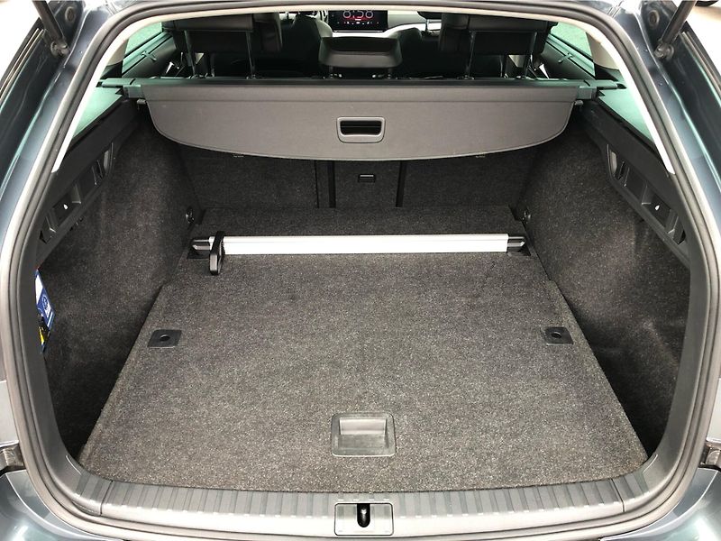 Škoda Octavia Combi 2.0 TDI STYLE  DSG 7° - fotka 13 z 29