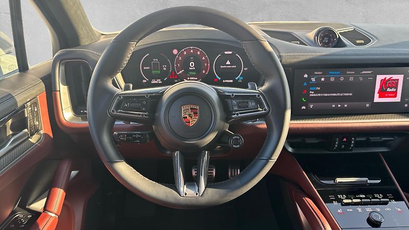 Porsche Cayenne Turbo E-Hybrid - fotka 20 z 29
