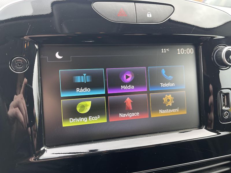 Renault Clio 0,9TCe 90Ps! LIMIT-NAVI-DPH-ČR - fotka 38 z 45