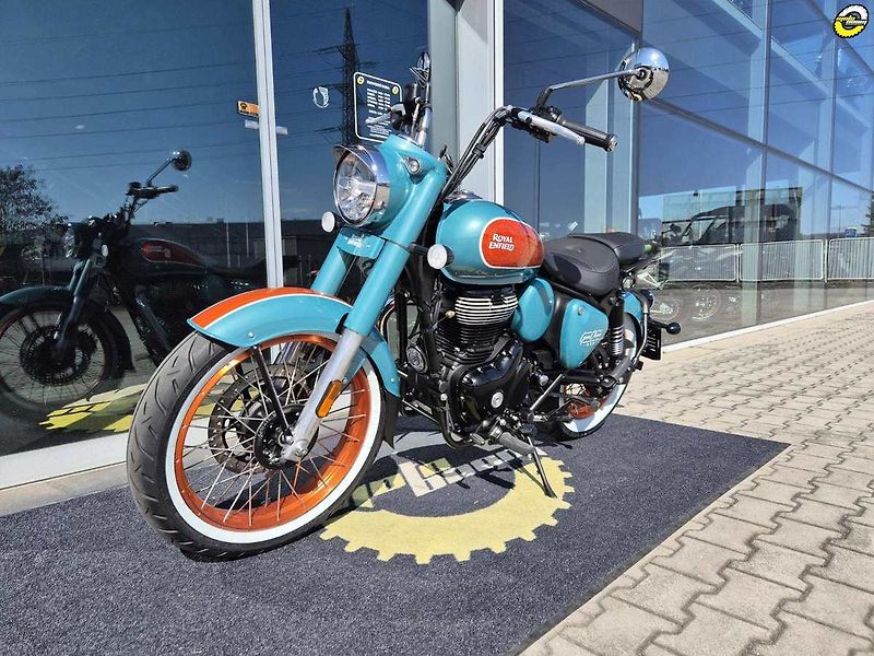 Royal Enfield Classic 350 (2026) Goan - fotka 8 z 21
