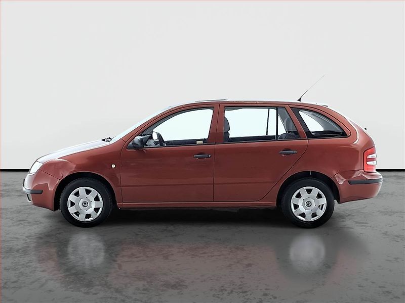 Škoda Fabia (2002) 1.4, pěkný stav - fotka 3 z 13