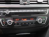 BMW Řada 3 (2014) Modern Line 320d xDrive GT - náhled 21