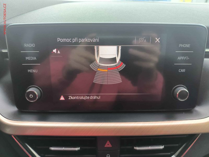 Škoda Scala (2022) 1.0 TSi, 1.maj,ČR, Style - fotka 16 z 24
