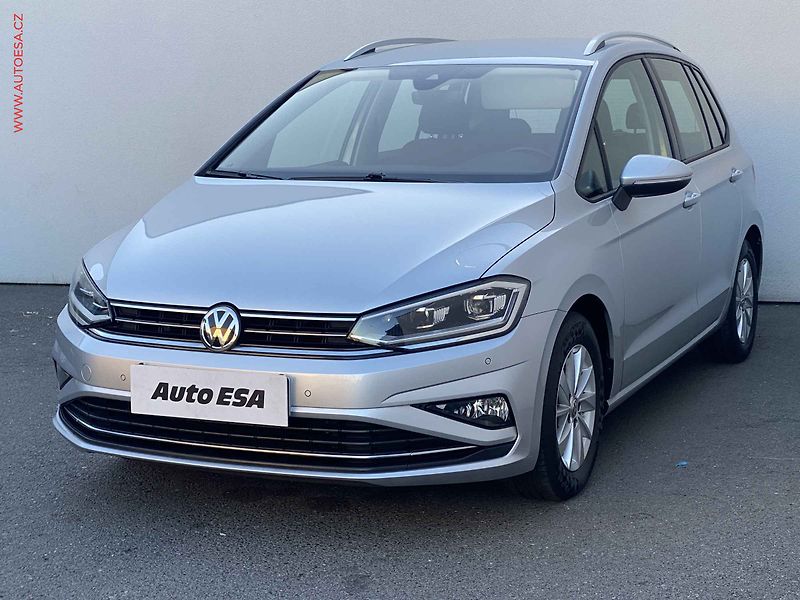 Volkswagen Golf Sportsvan (2019) 1.5TSi, 1.maj,ČR, DSG, navi - fotka 3 z 19