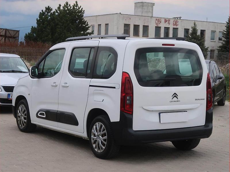 Citroën Berlingo (2019) Feel 1.2 PureTech, 5Míst, SR - fotka 4 z 14