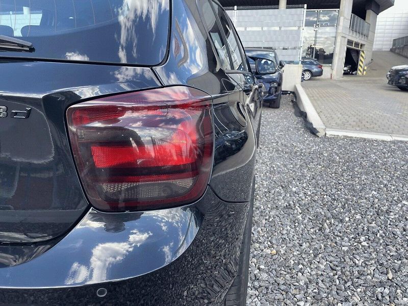 BMW Řada 1 (2012) 118 D,2.0,105kW - fotka 34 z 34