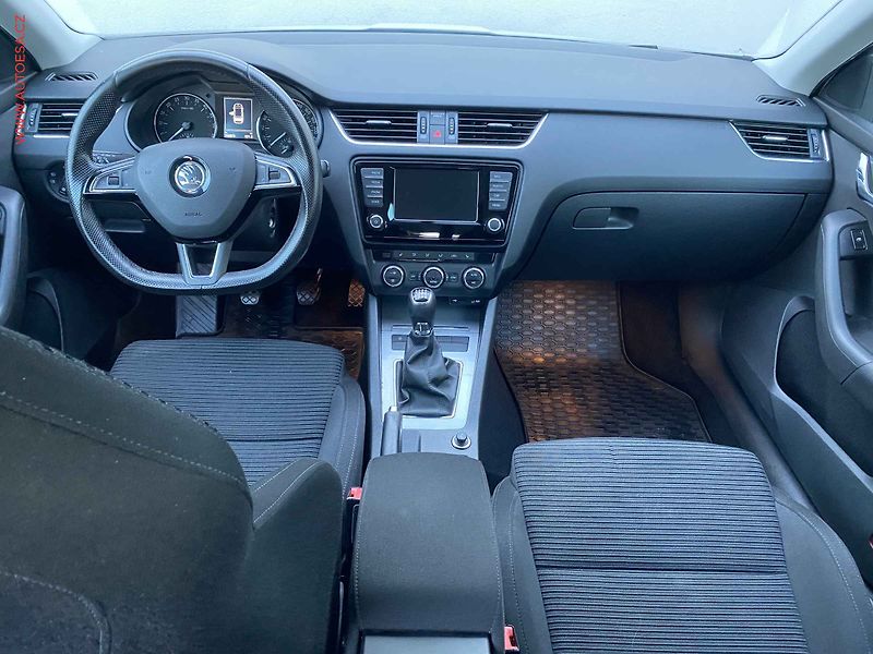 Škoda Octavia (2016) 2.0TDi, Style, +kola - fotka 8 z 18