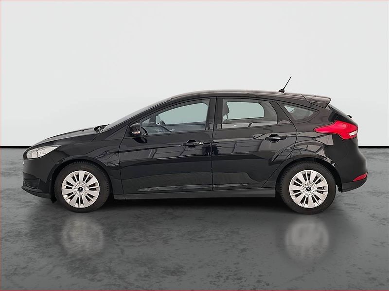 Ford Focus (2017) 1.0 EcoBoost, Serv.kniha - fotka 3 z 16