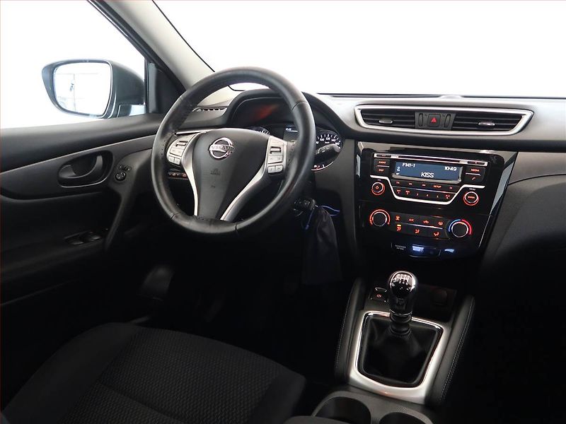 Nissan Qashqai (2017) Comfort 1.2 DIG-T, Serv.kniha - fotka 7 z 15