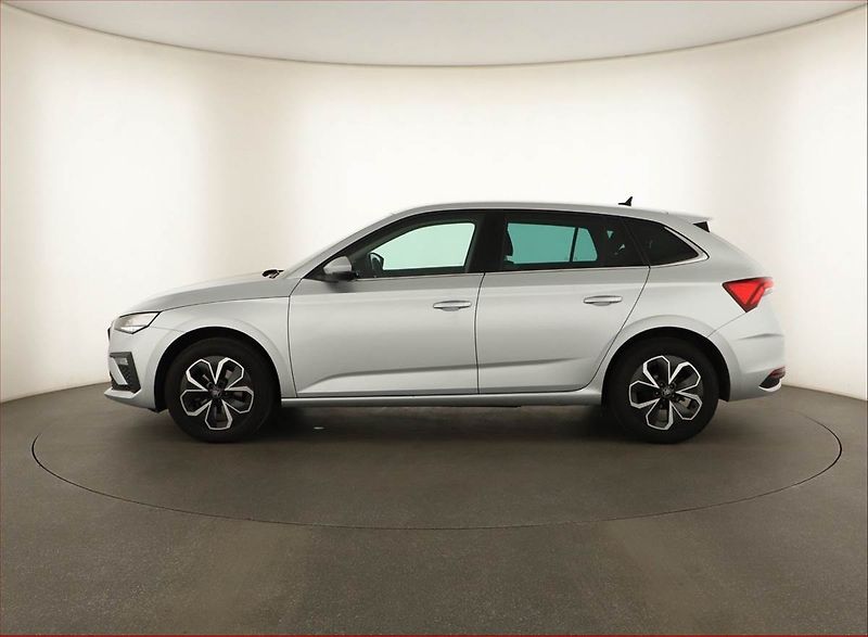 Škoda Scala (2025) 1.0 TSI, Top Selection, FullLe - fotka 3 z 14
