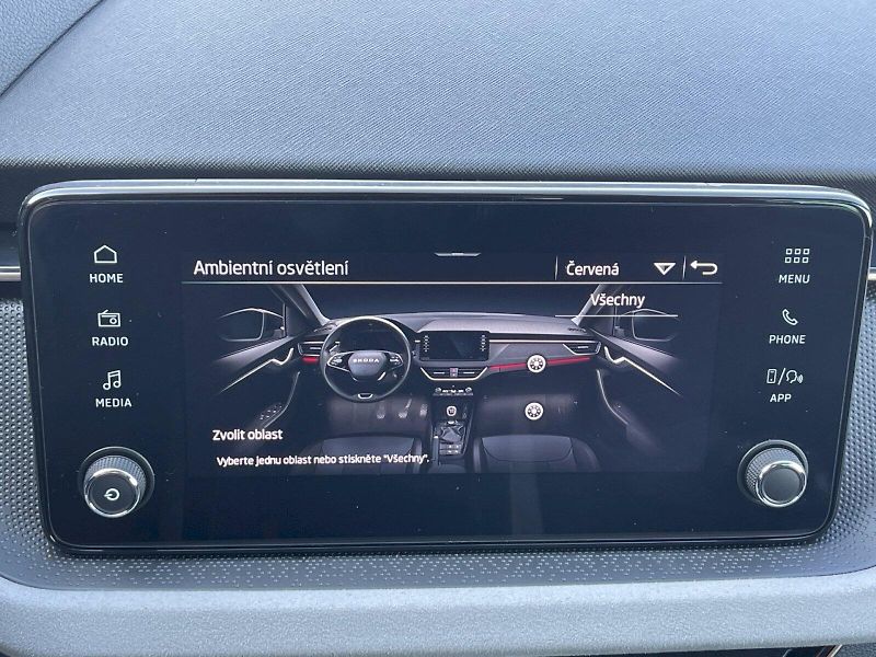 Škoda Scala (2025) Top Selection 1.0 TSI 85 kW DS - fotka 19 z 32